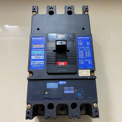 寺崎断路器XS400CS 3P 250A全新原装拍前请询价