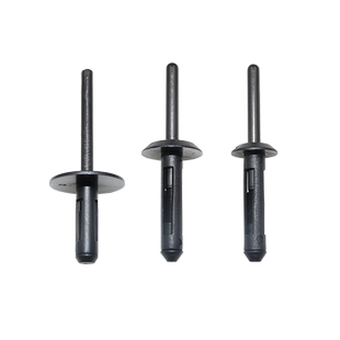 宝马轮眉卡扣X1X3X5X6牧马人叶子板塑料抽拉铆钉自锁膨胀卡子配件