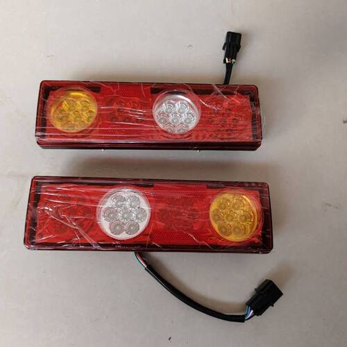 LED凯马锐航X1/X3/K1/东风小霸王W15/W17/V23/V24//LED后尾灯总成