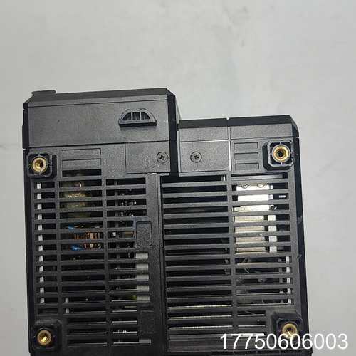 基恩士KEYENCE XG-8700TP视觉控制器，图片