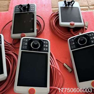 新款机器人示教器DSQC3120 3HAC085590