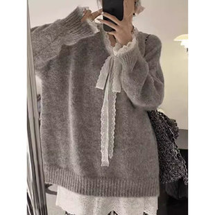 灰色假两件V领蕾丝花边毛衣女秋冬大码胖MM宽松中长款针织衫上衣