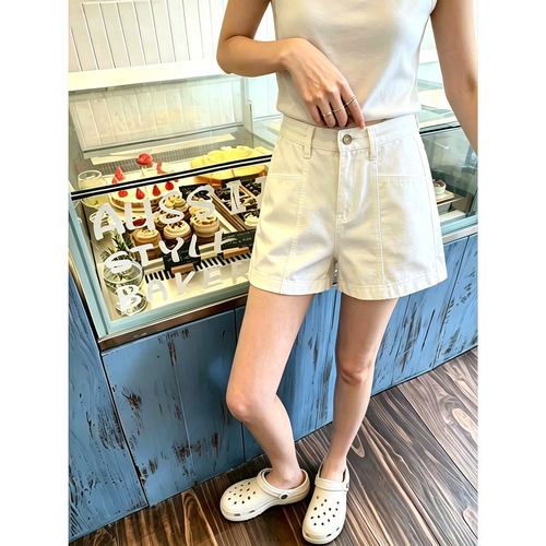 高级感白色牛仔短裤女夏季新款大码胖mm显瘦高腰宽松阔腿a字热裤