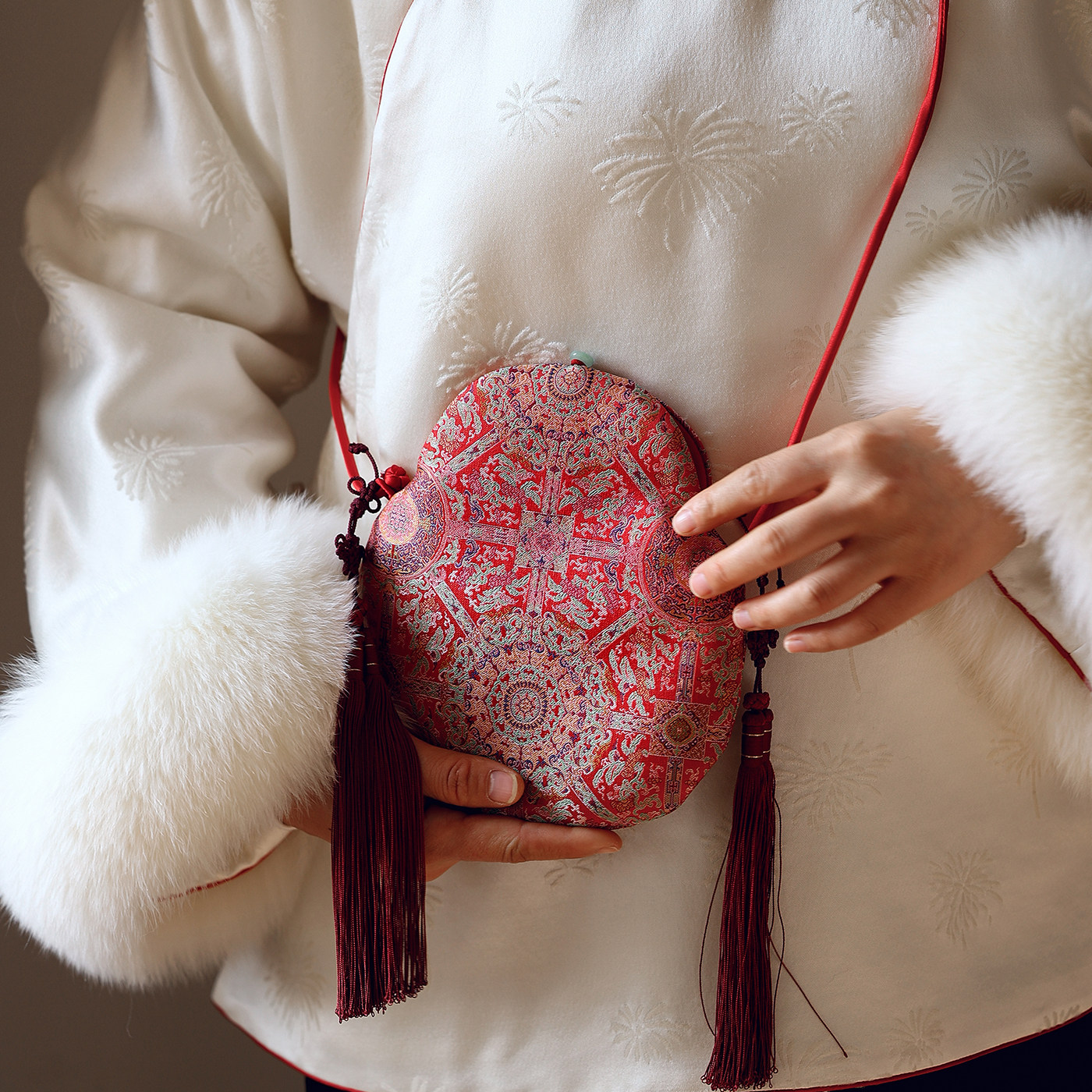 雅集手包百搭国风红色福禄福袋手机包新中式斜挎包小包配旗袍女包,箱包皮具/热销女包/男包,小方包,淘宝优惠券,粉丝福利购,淘宝优惠卷