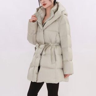 姚领冬季 收腰连帽羽绒服女中长款 保暖浅米色外套 884M41329 新款