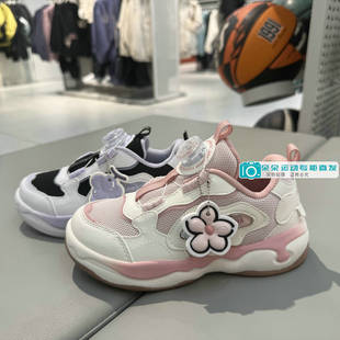 安踏儿童26新年春款女小童旋钮网面潮流时尚运动休闲鞋322619920