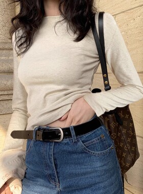 女生圆领正肩长袖修身衣服纯色T恤女秋新款级感内搭打底衫上衣