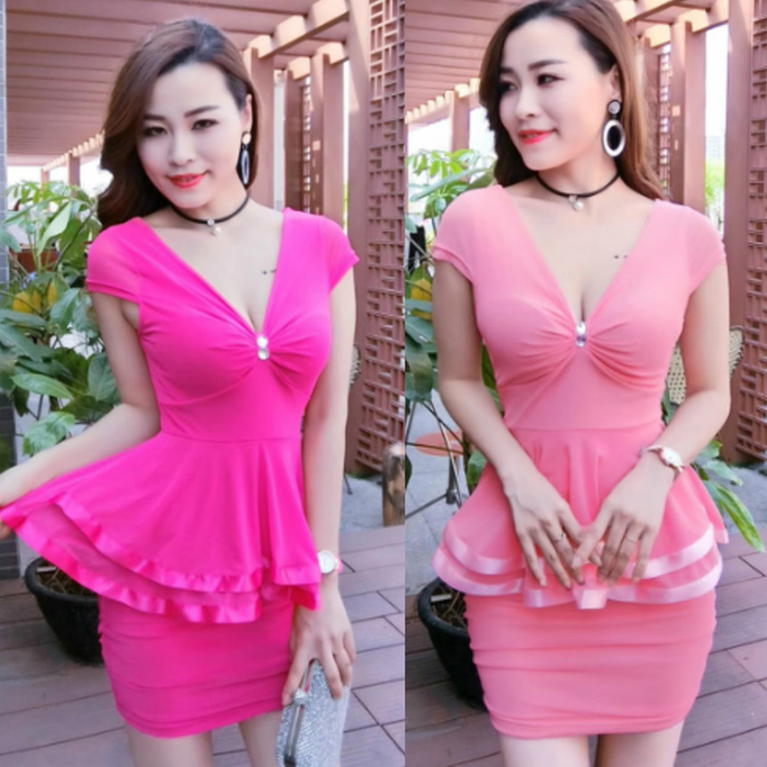 夜店性感女装2025新款显瘦包臀短裙网红技师服紧身V领夜场连衣裙