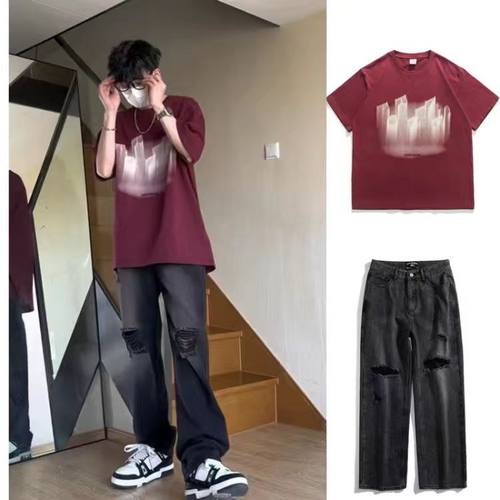 潮牌一套纯棉ins酒红色短袖t恤男搭配美式高街破洞牛仔裤网红套装