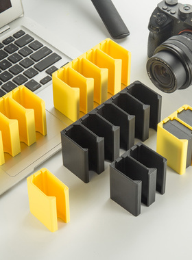 索尼NP-FZ100电池7m4 a7m3 A7c2 A7R3 A7R4 7RM3相机电池收纳盒