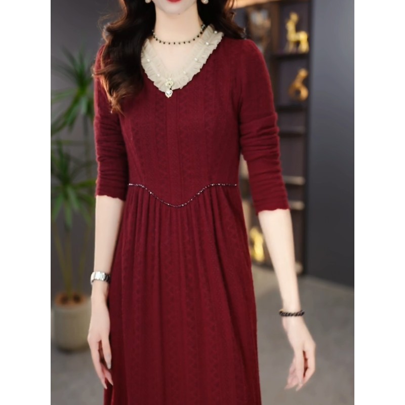 设计感红色加厚保暖优雅连衣裙2025秋冬季新款显瘦气质女人味裙子
