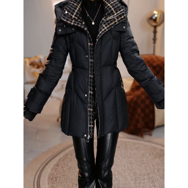 高档格纹拼接连帽加厚鸭绒羽绒服2025冬季新款时尚修身中长款外套