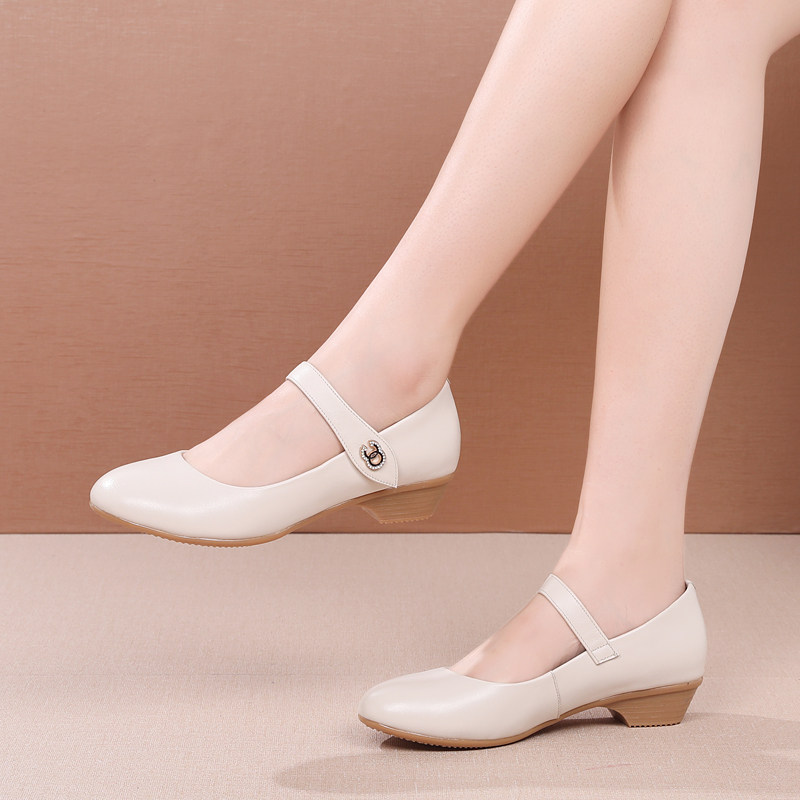 壹字扣皮鞋女式春秋單鞋粗跟軟底真皮工作鞋瑪麗珍女鞋休閑媽媽鞋在類目 女鞋, 低幫鞋中 - 來自Buy2taobao.com提供專業的淘寶代購服務