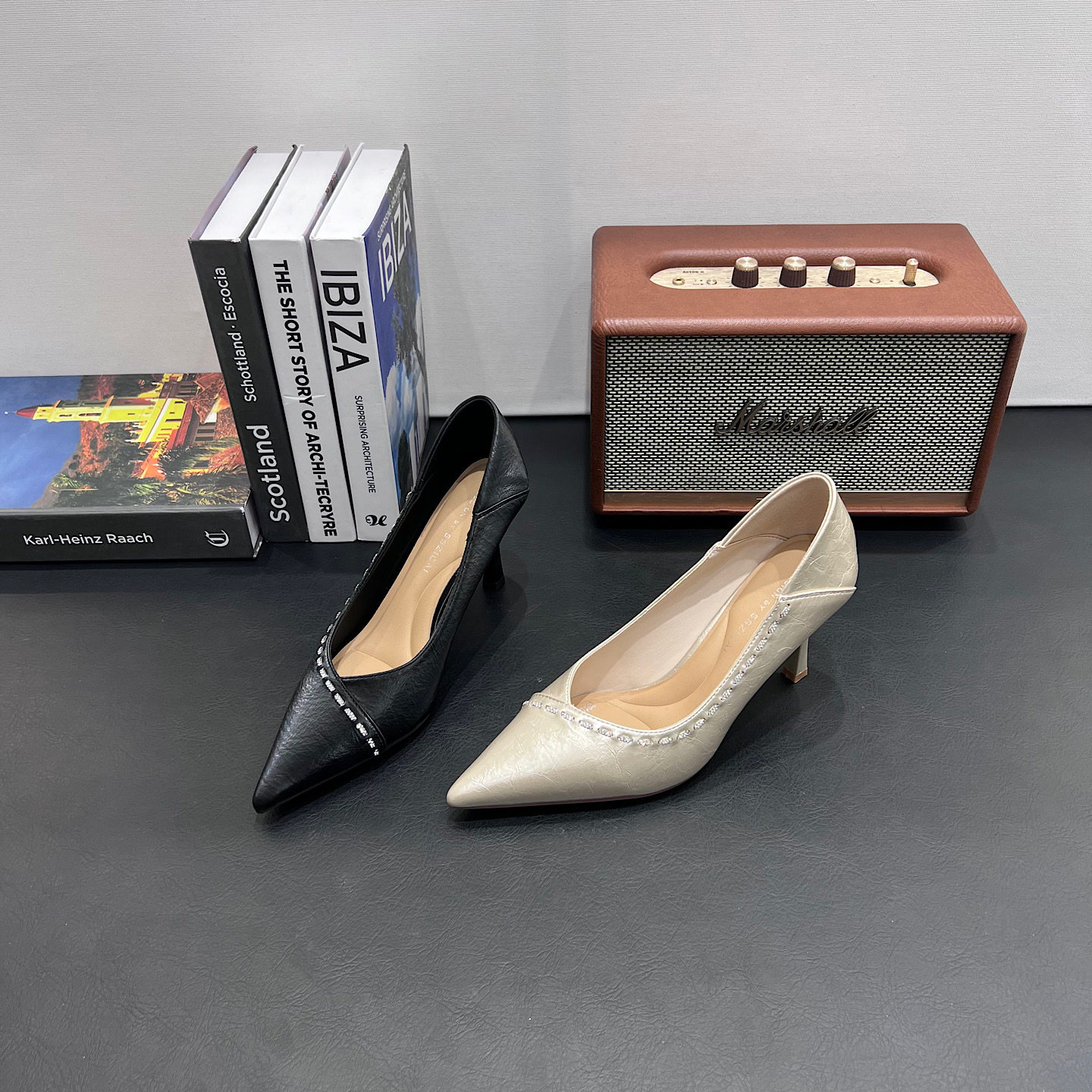 法式仙女软皮高跟单鞋女2026春新款细跟浅口高跟鞋中跟黑色气质鞋