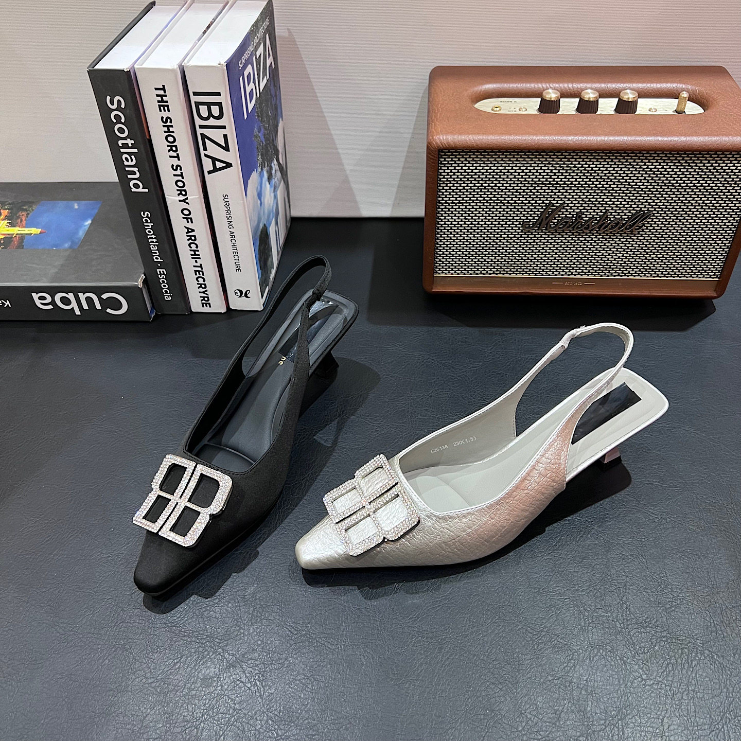 2026新款春夏后空高跟女鞋时尚气质方头浅口单鞋女低跟细跟鞋子