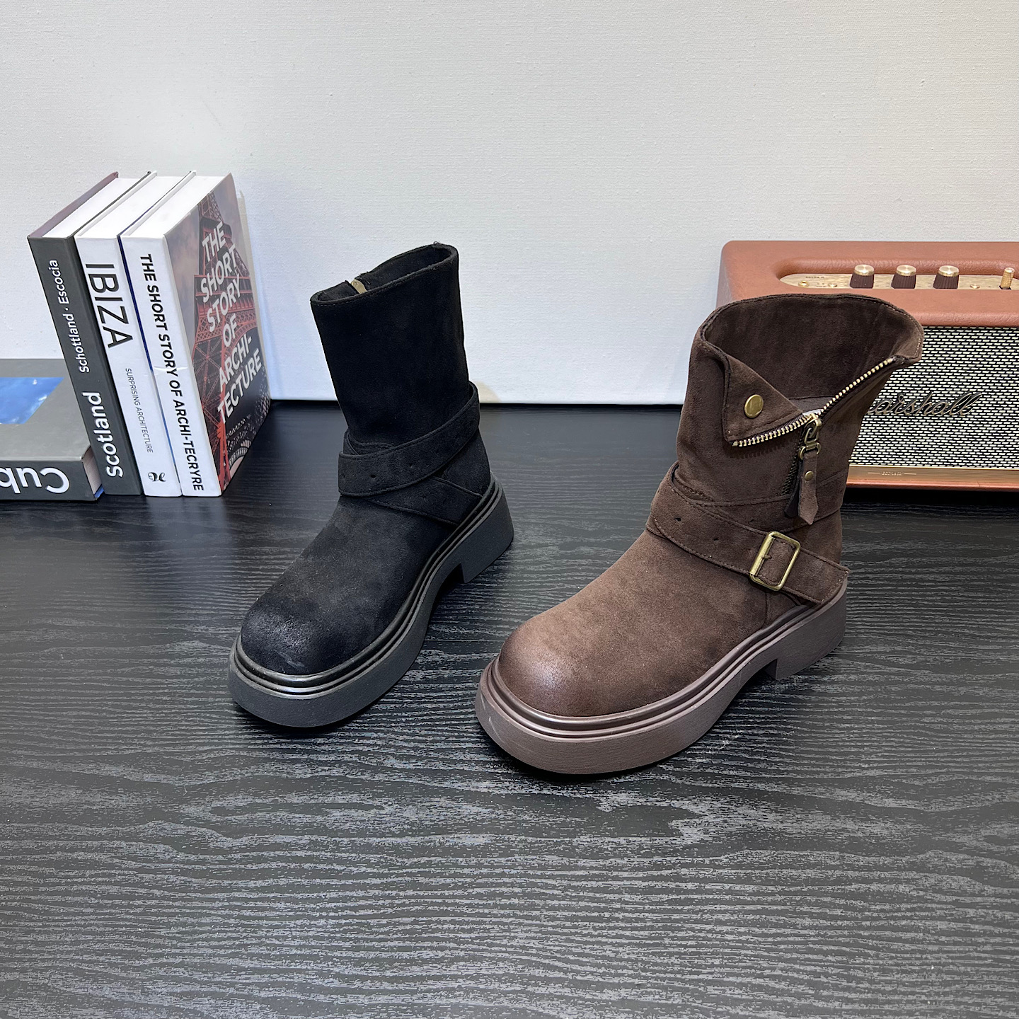 2025新款加绒厚底增高马丁靴女英伦风百搭休闲短筒靴子时尚女靴潮