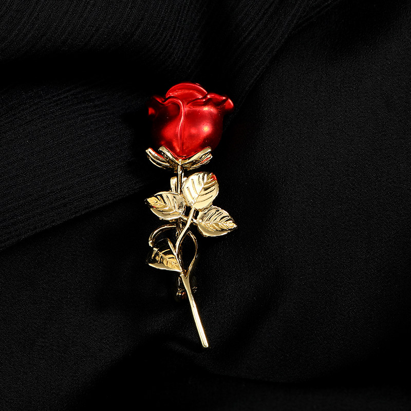 红色玫瑰花朵珍珠胸针高档气质女士西装毛衣胸花精致别针百搭配饰