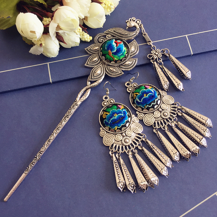复古时尚民族风耳环发簪 苗族苗银刺绣孔雀花型流苏耳饰发饰套装