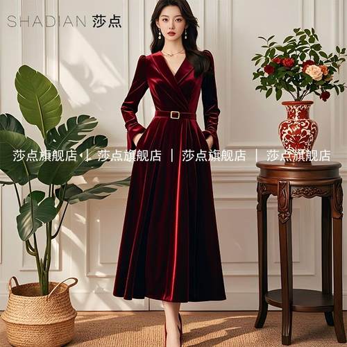 中长款女早春酒红丝绒连衣裙莎点