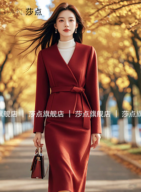 高端红色西服套装裙莎点