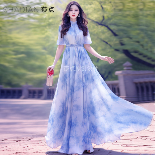 莎点名媛气质蓝色碎花连衣裙