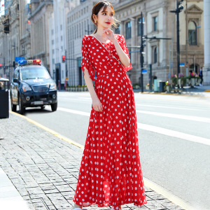 裙子2026新款红色连衣裙复古赫本风V领波点连衣裙 超大摆长裙脚踝