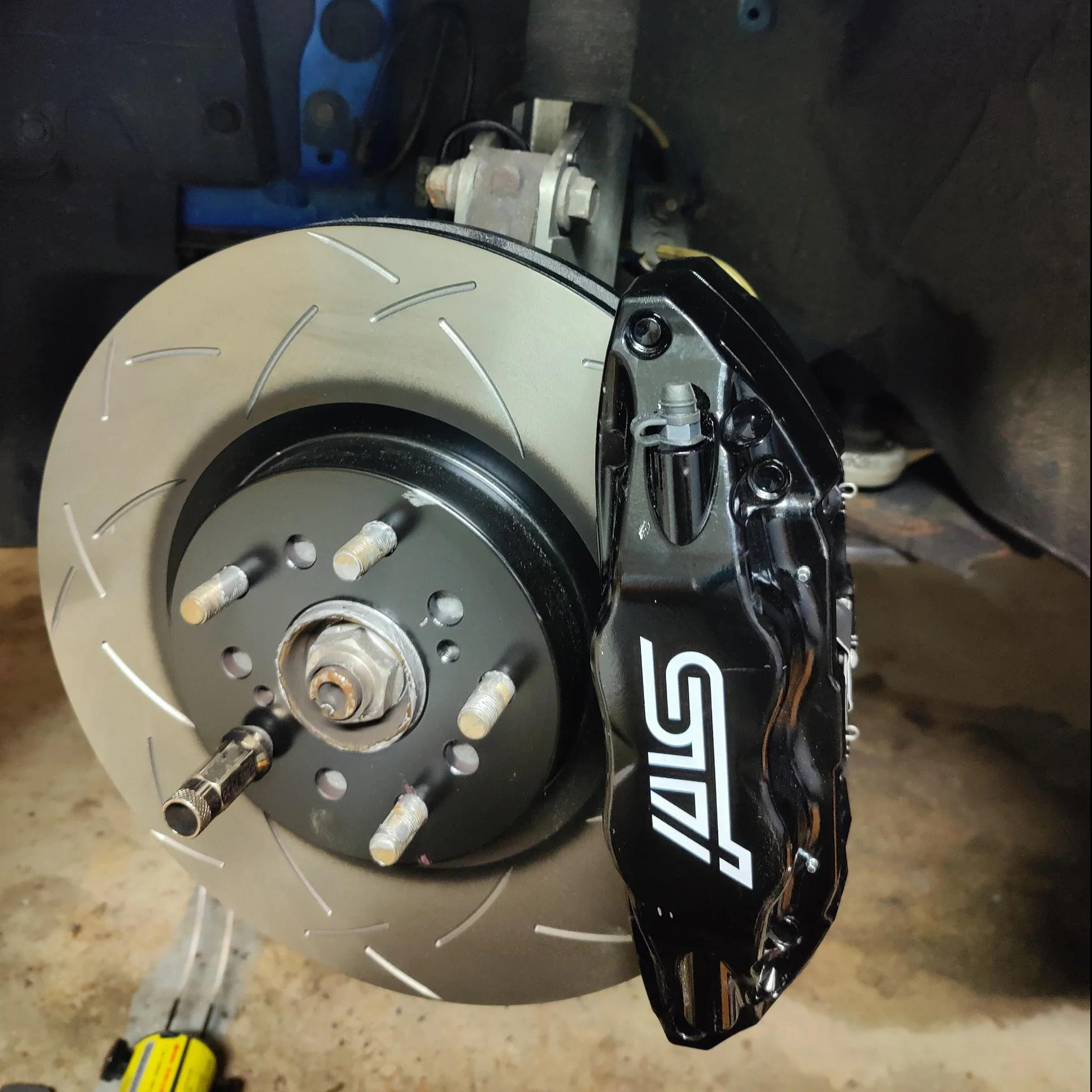 适用于斯巴鲁卡钳贴纸改装 BRZts翼豹刹车贴纸防晒 耐高温STI车贴