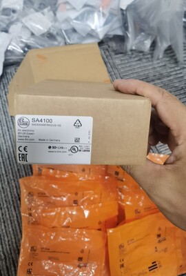 包邮原装实价IFM SA4100  SA4300流量传感器现货