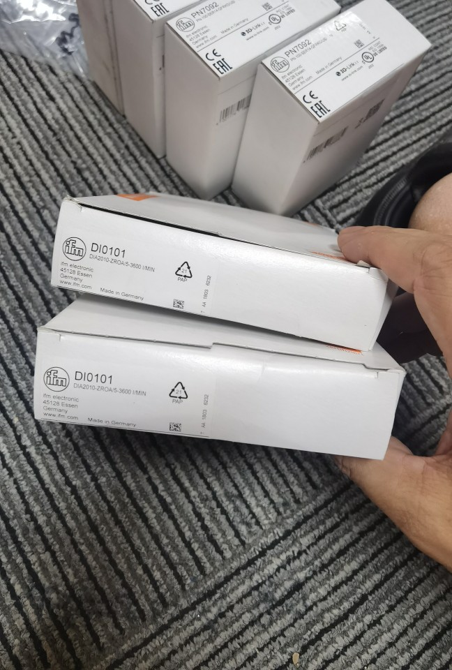 包邮【假一罚十】IFM DI0101传感器-现货
