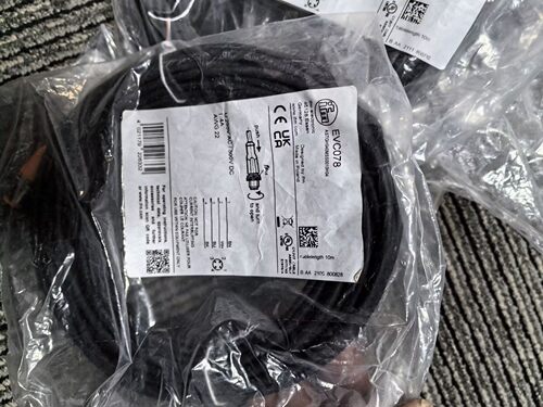 假一罚十 IFM  EVC082 EVC086 EVC088 EVC078 EVC079连接线现货