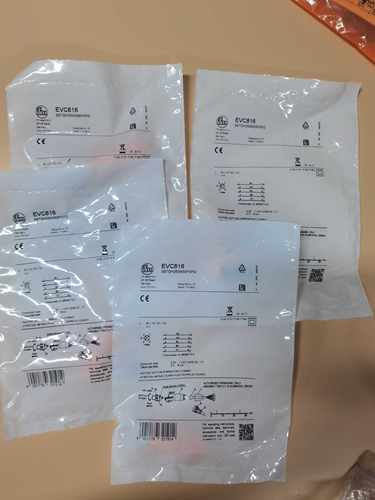 包邮【原装现货】全新IFM EVC816  EVC811传感器接头实价