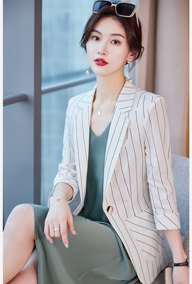 亚麻白色条纹西装外套女短款夏季2025新款中袖防晒棉麻小个子西服