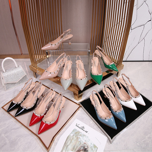 2025夏新款铆钉高跟鞋女一字扣中跟5cm猫跟尖头漆皮包头柳丁凉鞋