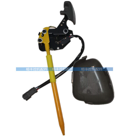 挖掘机卡特CAT320B 330B 307B 312B 308C液压安全锁先导手柄锁盖