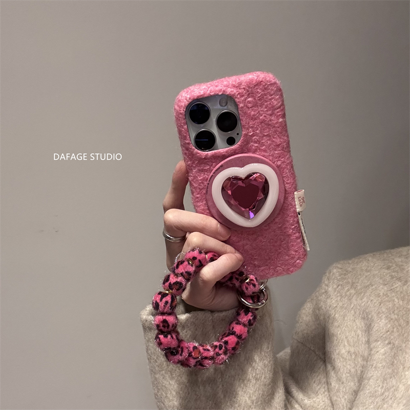 ins玫红毛绒磁吸爱心支架豹纹链条适用苹果14Promax手机壳16女16pro苹果17promax韩15苹果17