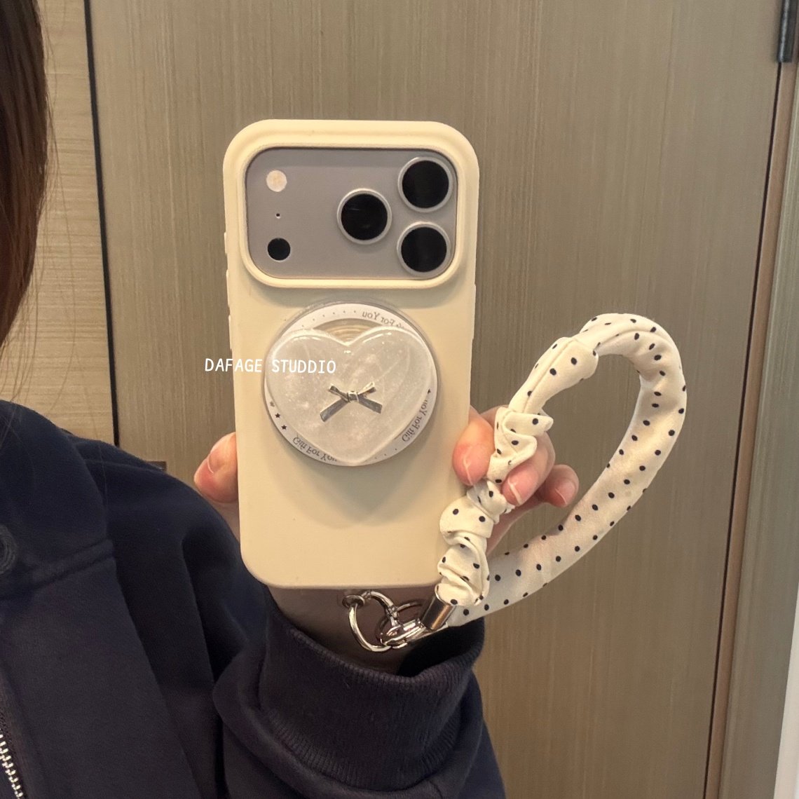 古董白磁吸爱心支架波点链条适用苹果14Promax手机壳17女16pro苹果17promax韩15\13,3C数码配件,手机保护套/壳,淘宝优惠券,粉丝福利购,淘宝优惠卷