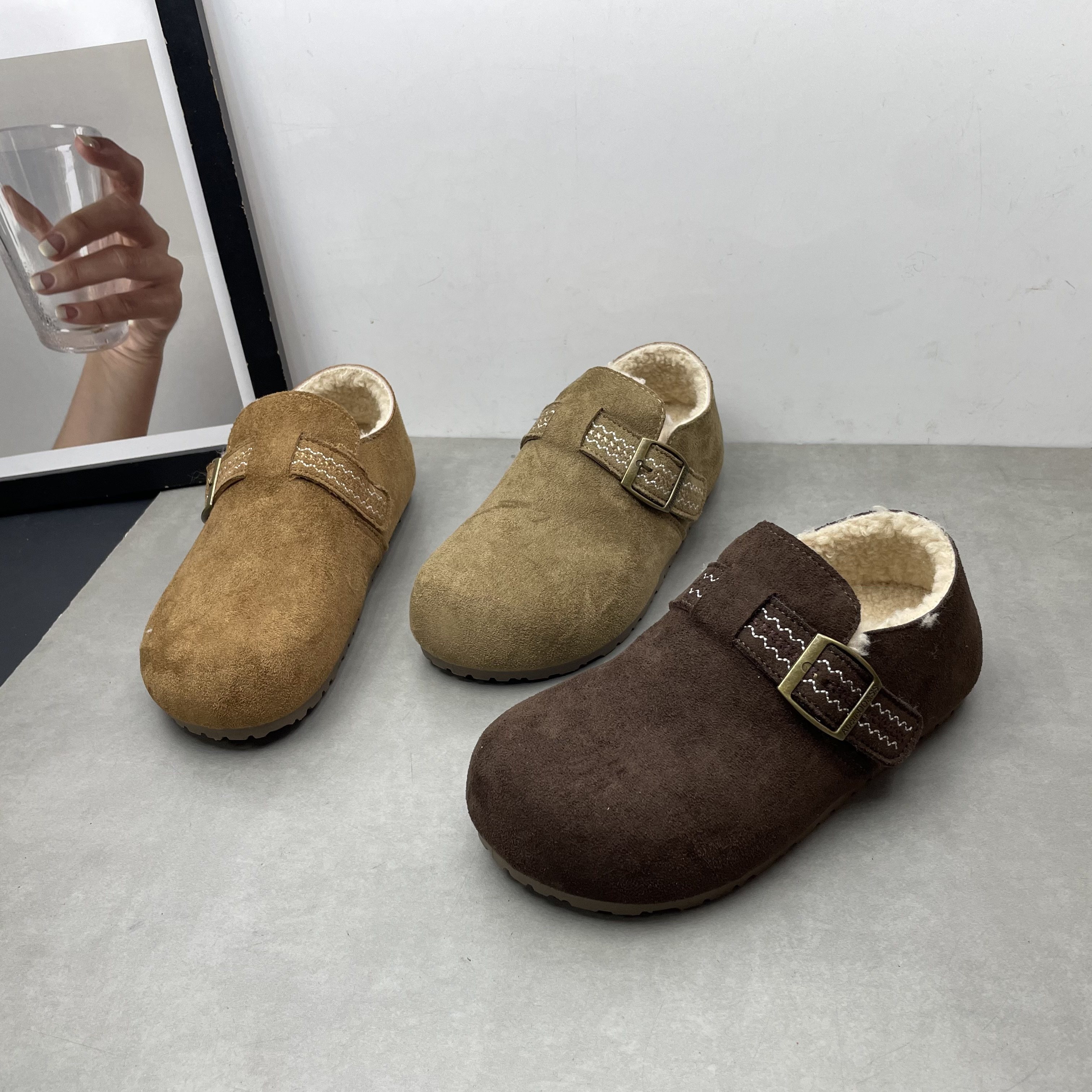 2025冬季新款女鞋圆头深口一脚蹬英伦风复古勃肯鞋懒人加绒女棉鞋