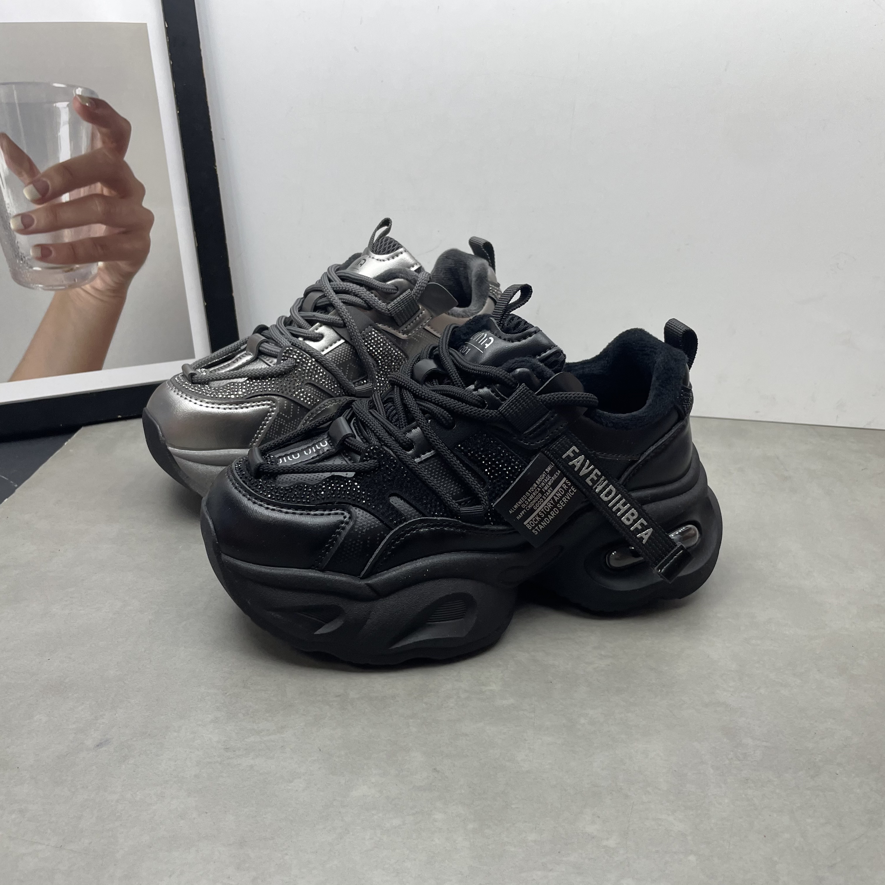 2025秋冬新款女鞋圆头深口系带松糕厚底加绒保暖增高老爹鞋女棉鞋