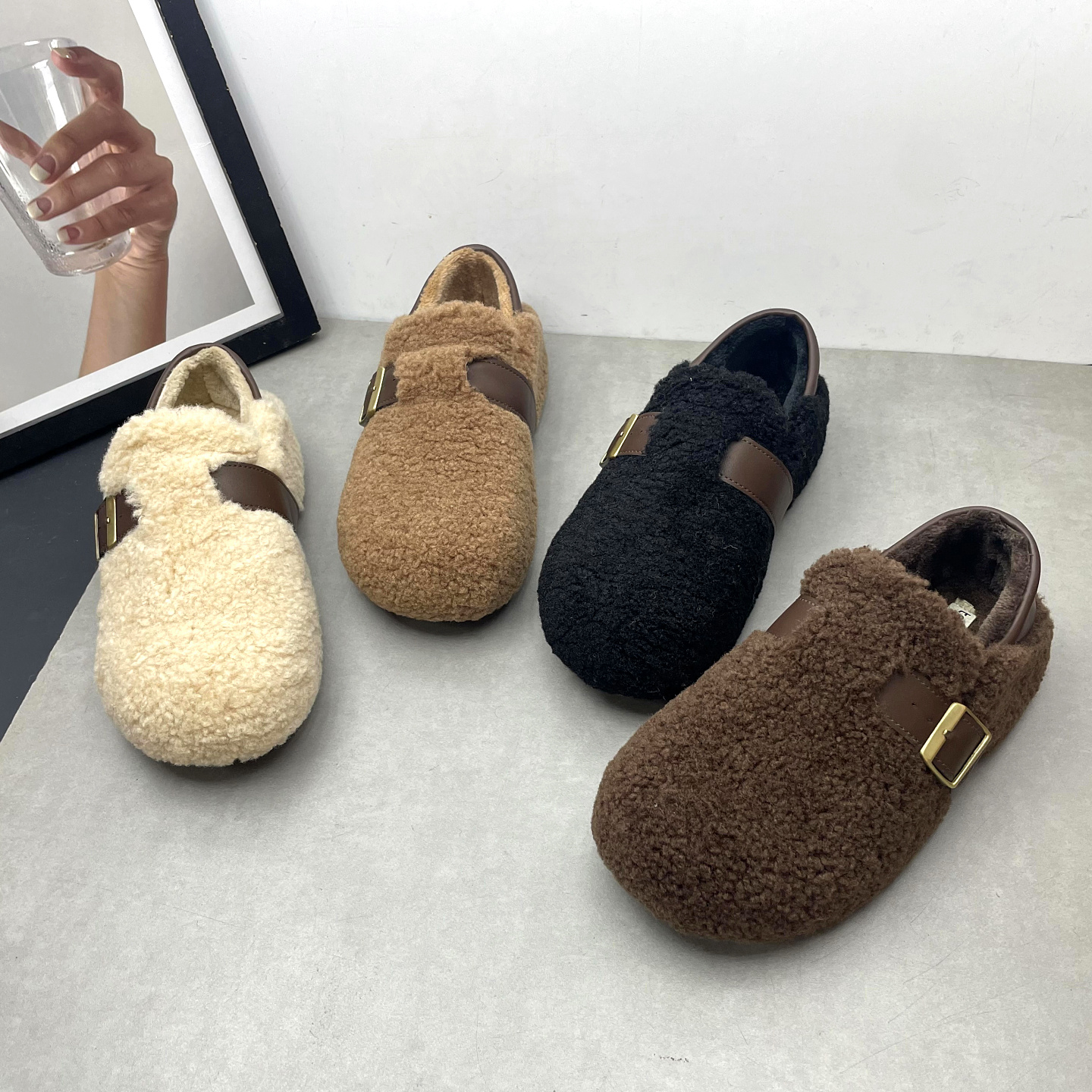 2025冬季新款女鞋勃肯鞋加绒保暖棉鞋一脚蹬懒人鞋金属扣带豆豆鞋