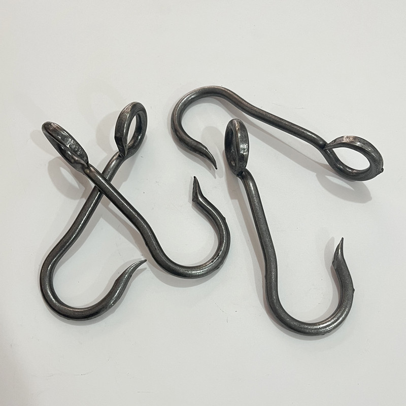 Large flat hooks, water and soil, S hooks, load-bearing iron hooks, household garden tools, lifting hooks, cargo hooks, hooks