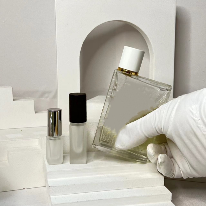 【满58包邮】花与她 果漾青提软糖 花漾与她正品试管香水分装小样