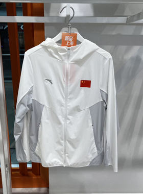 安踏儿童外套专柜正品2026年夏男大童综训梭织运动上衣 T52627603