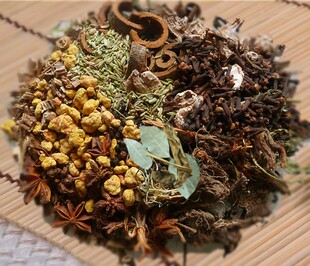 钓鱼秘方专业钓鱼泡酒配方含阿魏灵草排草香叶山奈甘松等香料大全