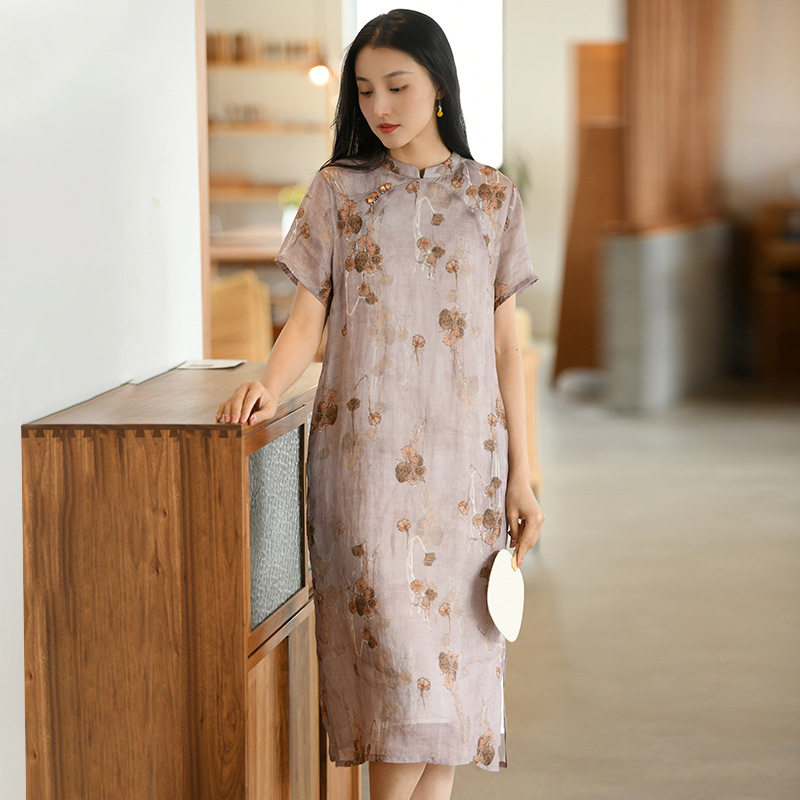 哇噢棉麻女装2025夏季新款连衣裙女复古苎麻改良旗袍新中式茶艺服
