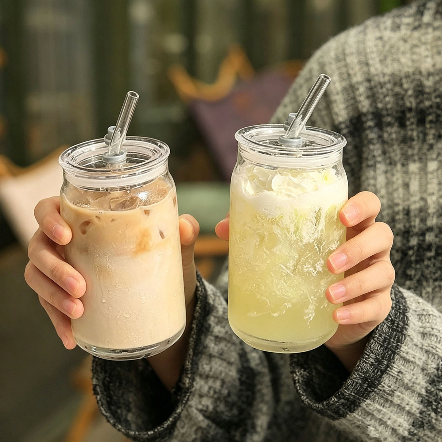 简约风高硼硅玻璃杯ins透明杯带吸管盖隔热杯大容量奶茶杯咖啡杯图片
