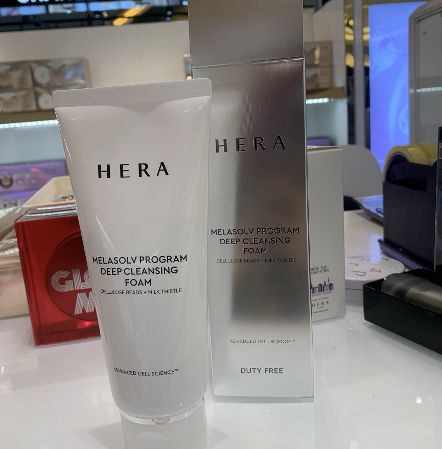 韩国hera赫妍赫拉臻晢净澈洗面奶保湿补水深层清洁清洁毛孔200ml