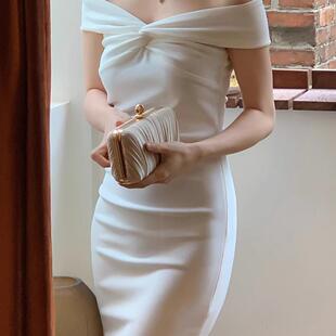 法式一字领白色连衣裙女秋冬修身收腰敬酒晚礼服中长款包臀鱼尾裙