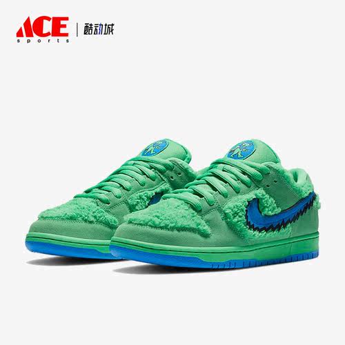 Nike/耐克正品SB Dunk情侣款绒毛低帮运动休闲板鞋CJ5378-300