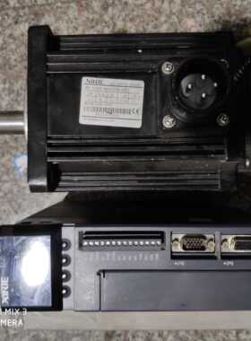 信捷伺服电机驱动器DS2-21P5-AS+MS-110ST-M040/6030B-21P2/8二手