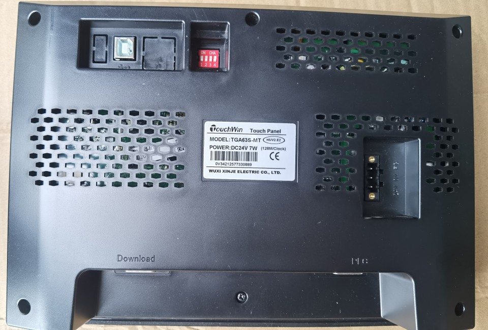 二手拆机信捷触摸屏TGA63S-MT